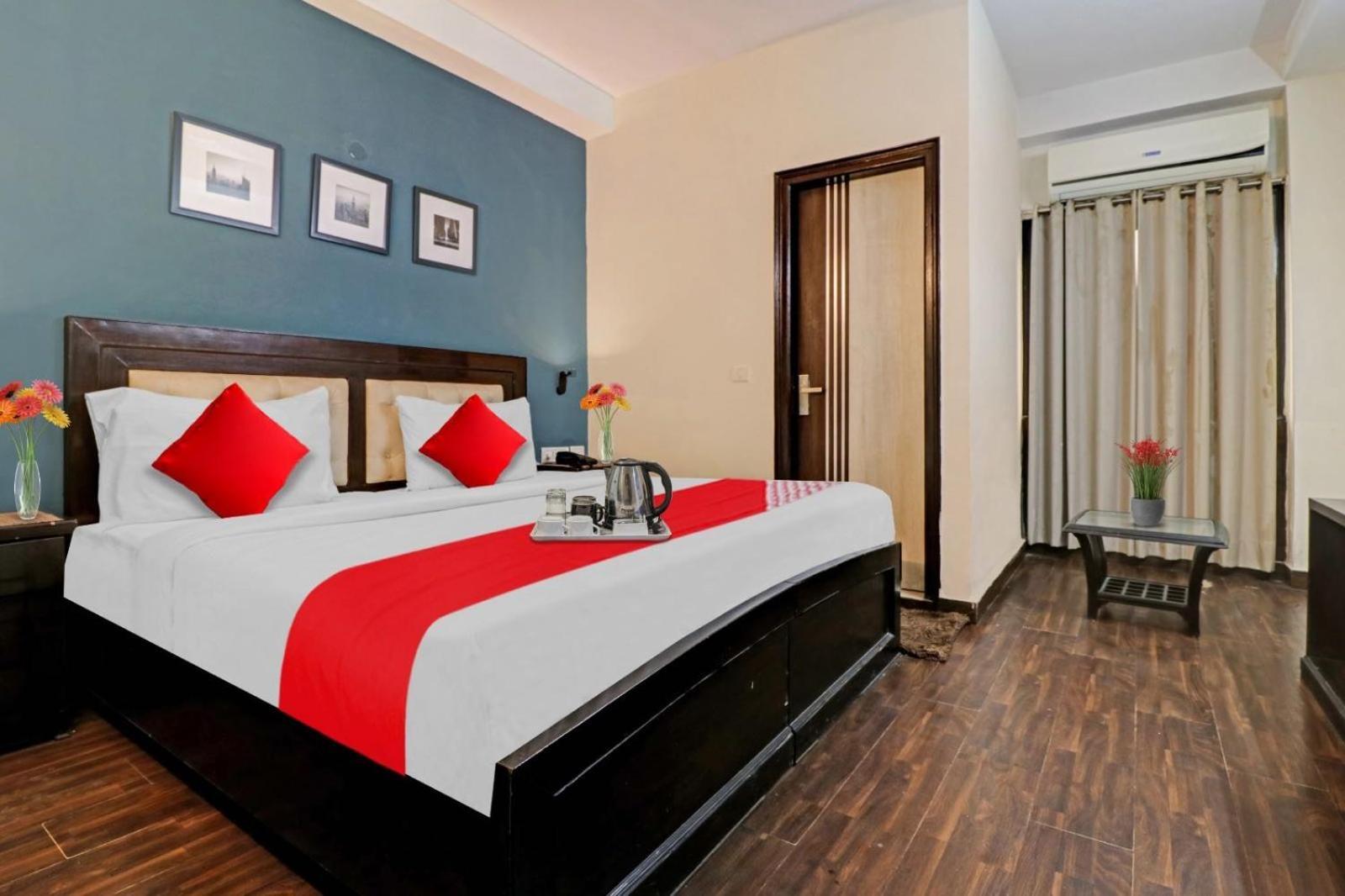 Hotel O Torento Residency Дели Экстерьер фото